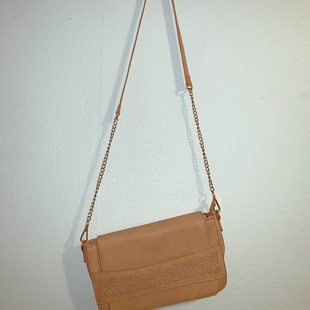 Boutique crossbody